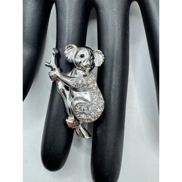 Swarovski Pave Crystal Silver Tone Koala Bear Brooch Pin Original - Picture 2 of 6